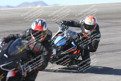 media/Oct-13-2025-Moto Forza (Mon) [[a66d839500]]/3-B Group/Session 2 (Bowl)/